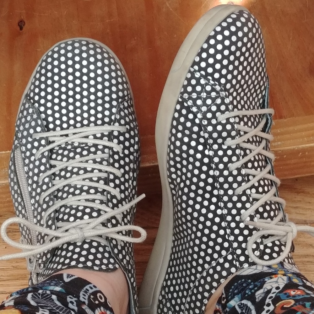 Leather polka dot sneakers